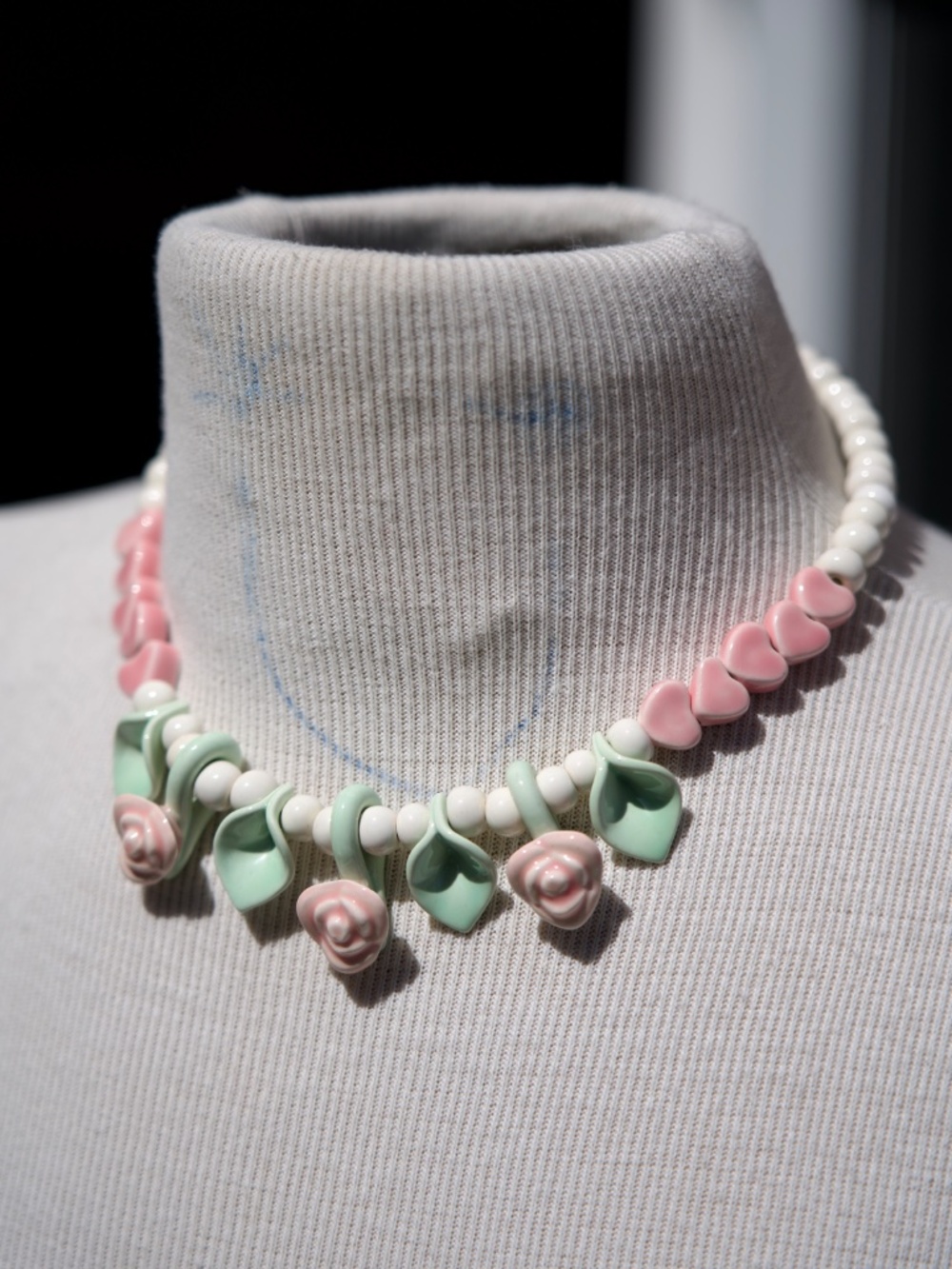 Vintage Flying Colors Handmade Ceramic Pastel Pink Rose & Heart Necklace